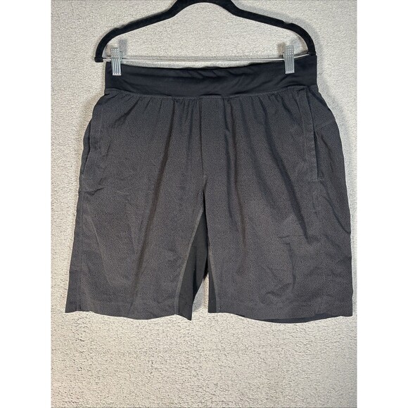 Lululemon Shorts Men’s Size 32" Waist Pace Breaker Black Gray Crackle - Picture 3 of 16